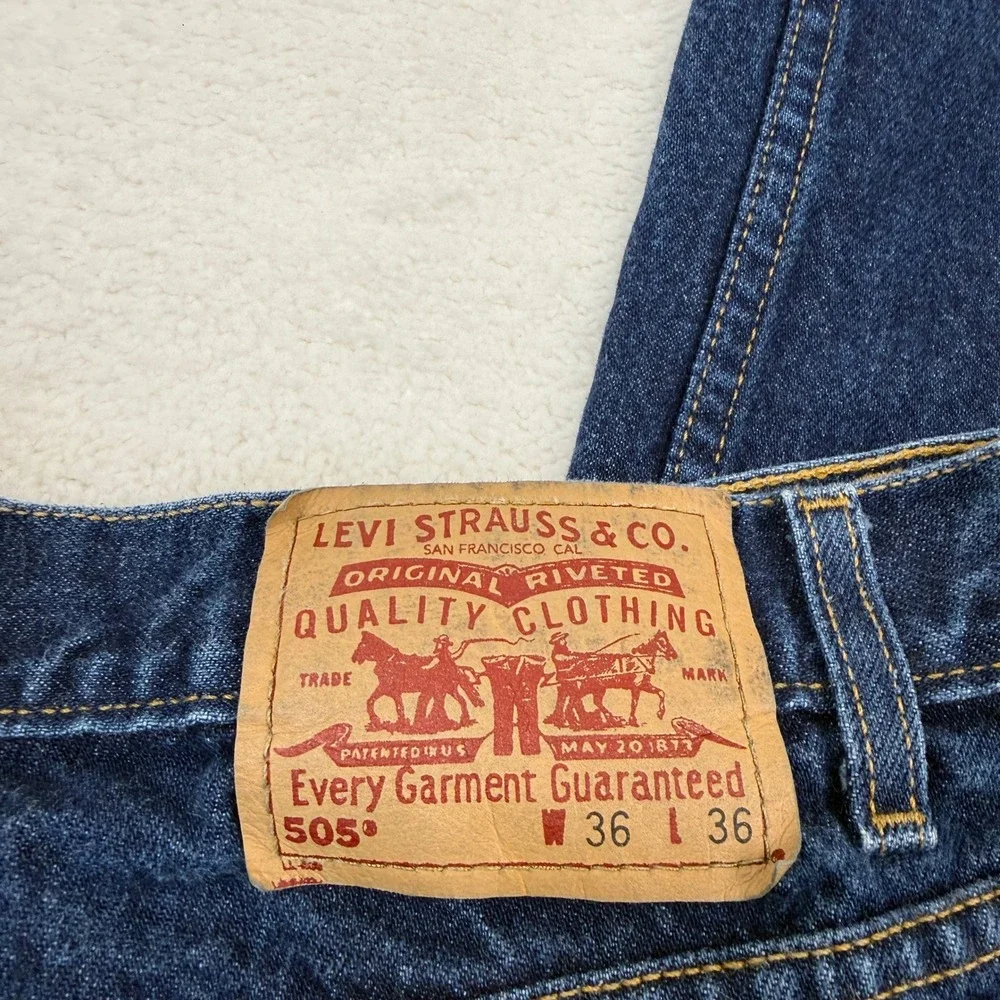 Vintage Levis 505 Regular Fit Straight Leg Jeans Men 36x36 (Fit 34x36) Dark Wash